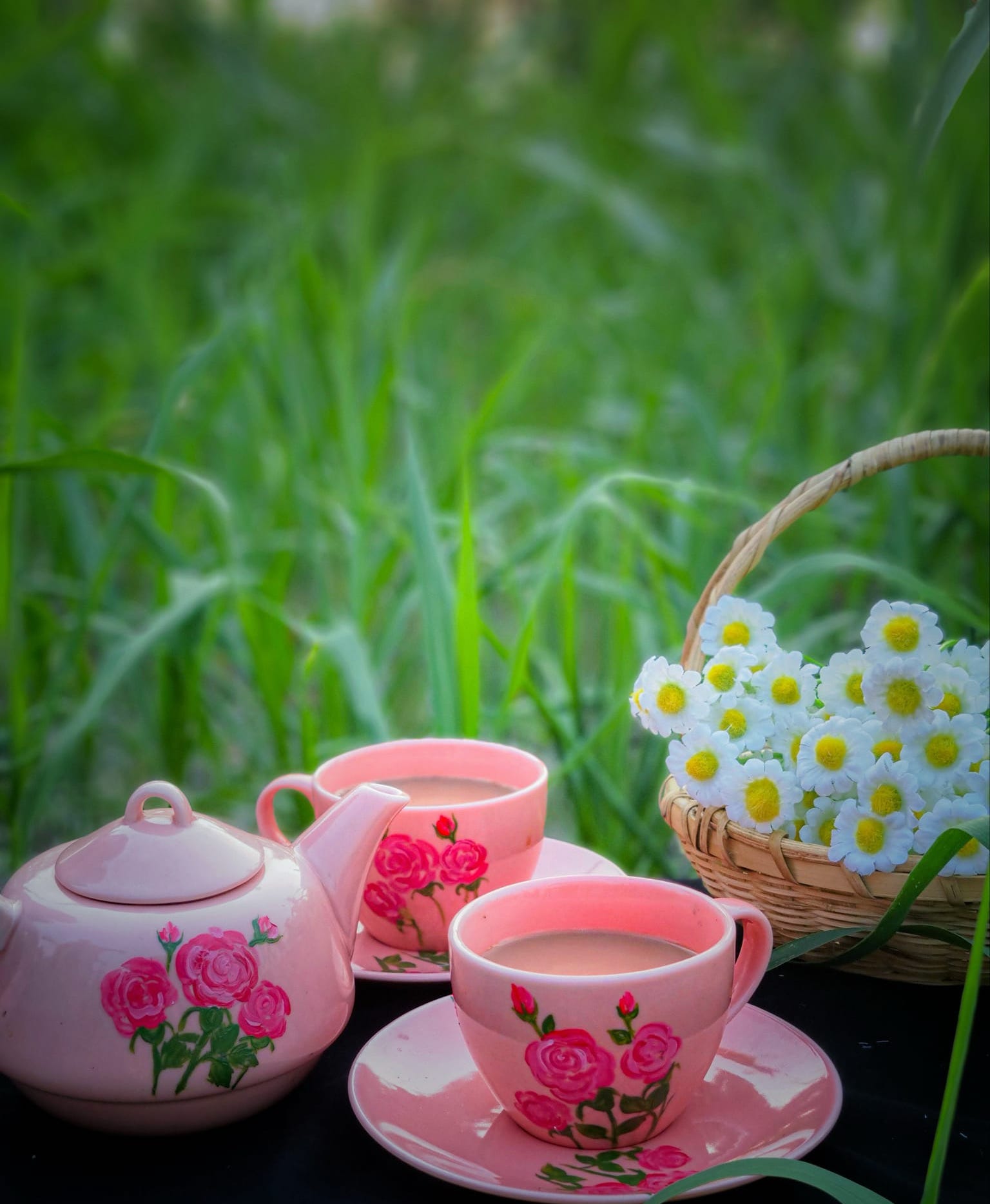 Floral pink tea set